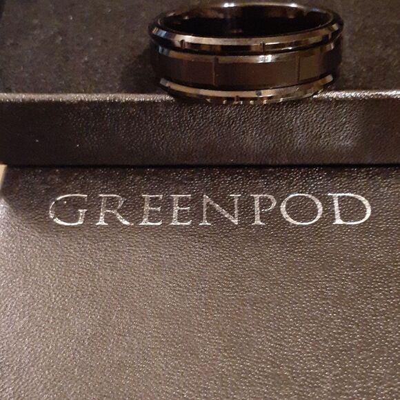 New Tungsten Carbide 8mm Black Pattern Grooved Brushed Wedding Band Comfort Fit - Picture 5 of 5